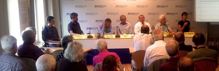 LIVE-DEBATTE: Länger leben, flexibler arbeiten — mit Absturz in die Altersarmut?