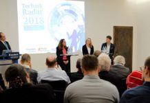 Auf dem Radar: Diskussion über Technik und Gesellschaft