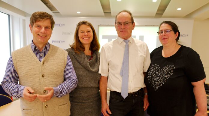 Neuer Vorstand der TELI gewählt: „Gegenpol zu Fake News und Social Media-Geblubber“ TELI-Vorstand